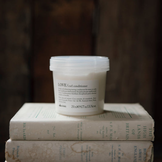 LOVE Curl Conditioner by Davines