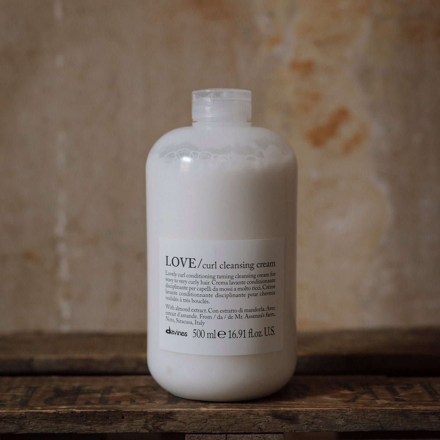 LOVE Curl Cleansing Cream by Davines